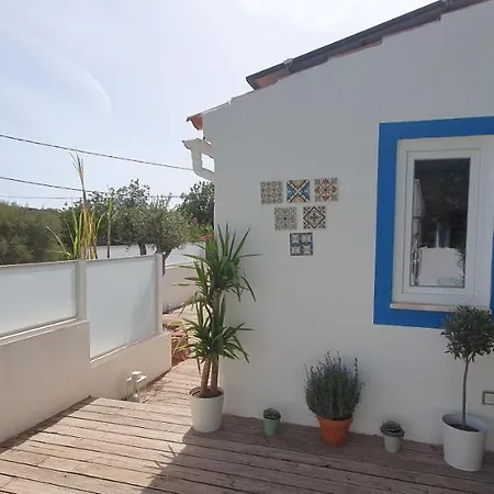 Nature's Retreat: Coastal Oasis With Modern Comforts Holiday home Silves
